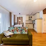Alte Schule דירה Münsingen